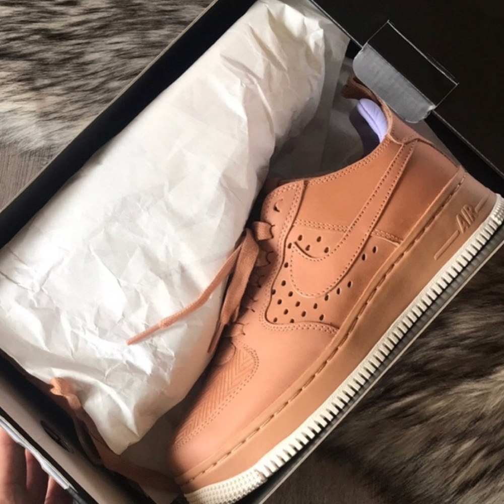 SOLD SOLD SOLD Nike ✔️Lab Air Force leather CMFT